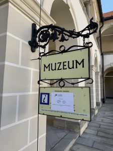 Mały Wawel w Suchej Beskidzkiej?