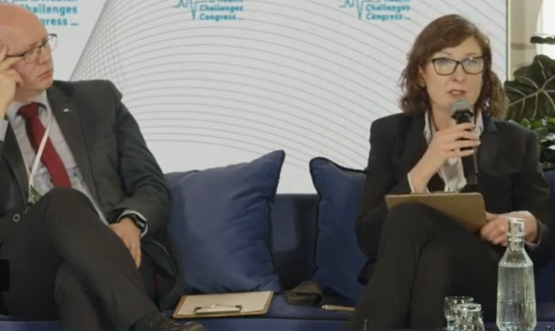 Stygmatyzacja i bariery kulturowe – jak przełamywać tabu wokół chorób psychicznych?