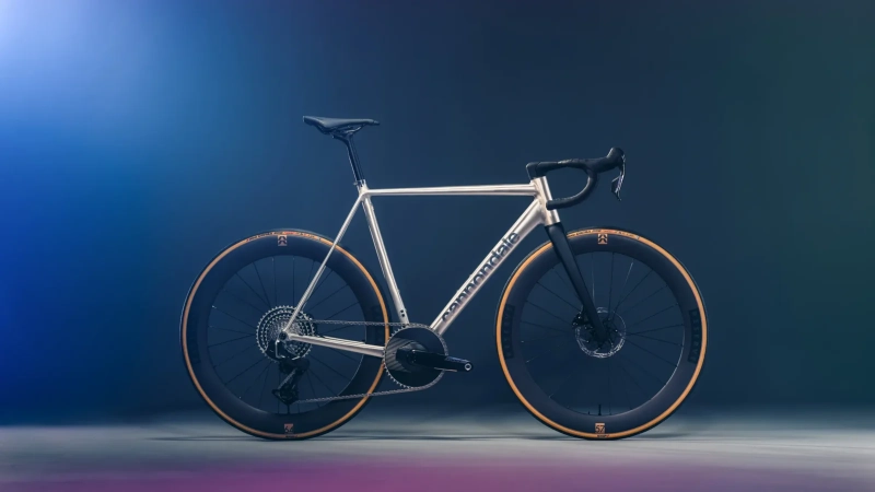 Cannondale CAAD14 wraca po swoje. I znowu przypomina, że aluminium może budzić emocje