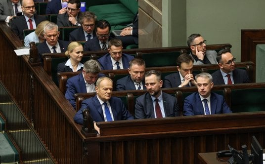 Sejm zagłosuje nad wotum nieufność dla Pauliny Hennig-Kloski i Jolanty Sobierańskiej-Grendy