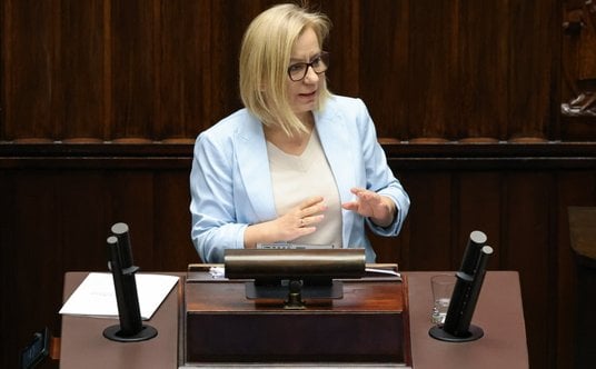 Sejm zagłosuje nad wotum nieufność dla Pauliny Hennig-Kloski i Jolanty Sobierańskiej-Grendy