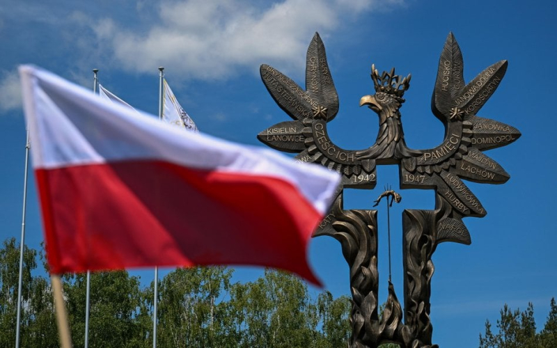 Wojciech Konończuk: Na Wołyniu nie ma symetrii win. Ukraina próbuje przekonać świat do zafałszowanej historii